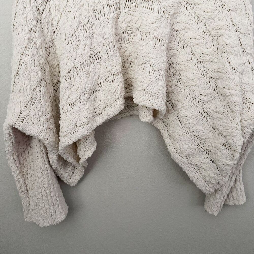 POL | Cableknit Long Sleeve Round Neck Semi Cropped Sweater Cream | Large - Picture 3 of 7